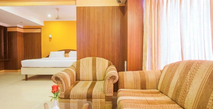 Priyadarshini Park Hotel