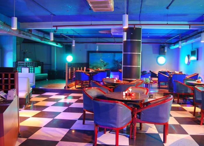 Priyadarshini Park Hotel 3*